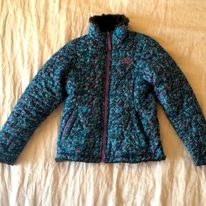 NorthFace Mossbud reversible jacket.